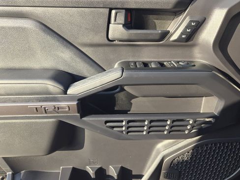 Certified 2025 Toyota 4Runner TRD Sport Premium w/ Tow Technology Package image 25