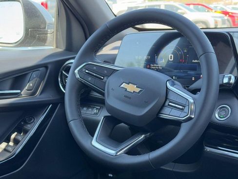 New 2026 Chevrolet Equinox LT w/ Safety and Technology Package AWD/4WD image 25