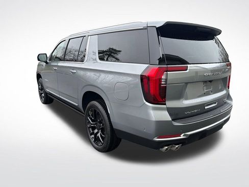 New 2026 GMC Yukon XL Denali w/ Sun & Power Step Package AWD/4WD image 3
