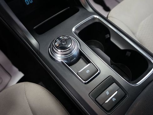 Used 2020 Ford Fusion SE w/ Equipment Group 151A image 36