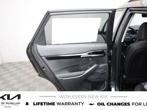 New 2026 Kia Seltos S AWD/4WD image 11