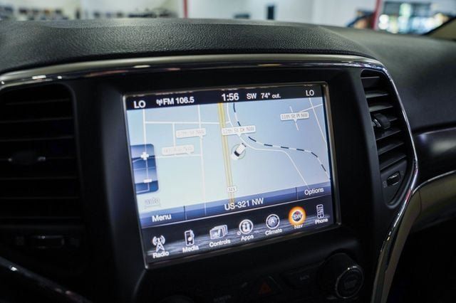 Used 2014 Jeep Grand Cherokee Limited RWD image 9