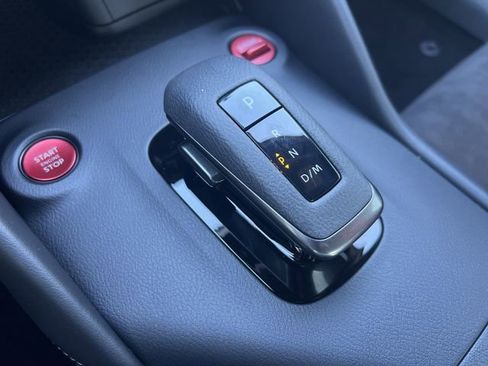 Used 2025 Nissan Z NISMO w/ Floor Mat Package image 21