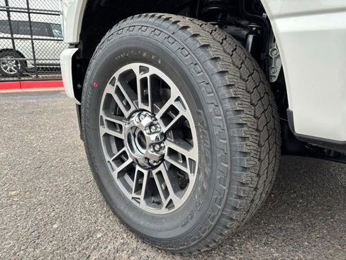 New 2026 Ford F250 Platinum w/ Platinum Plus Package image 28