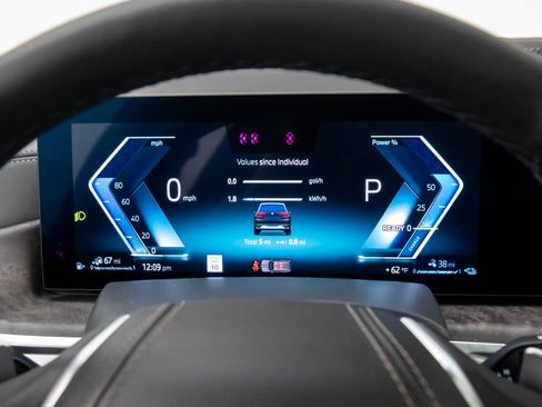 New 2026 BMW X5 xDrive50e w/ Executive Package image 21