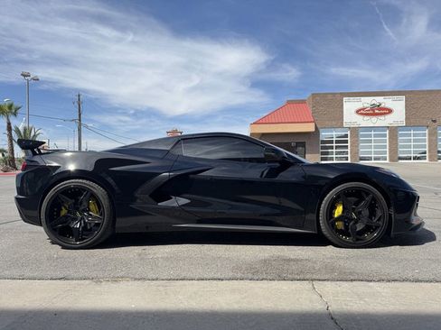 Used 2024 Chevrolet Corvette Stingray Premium Conv w/ Z51 Performance Package image 6