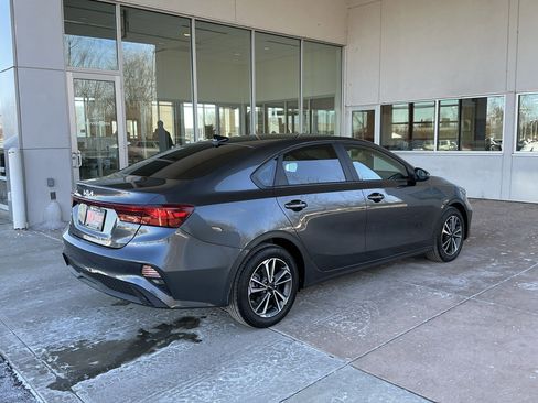 Used 2024 Kia Forte LXS w/ LXS Technology Package image 22