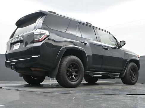 Used 2020 Toyota 4Runner SR5 Premium w/ Moonroof Package image 11