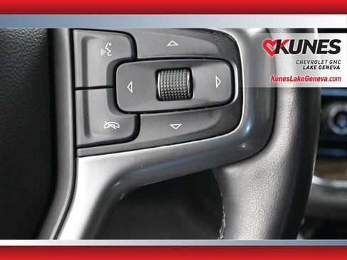 Used 2024 Chevrolet Silverado 1500 LT Trail Boss w/ Convenience Package II AWD/4WD image 31
