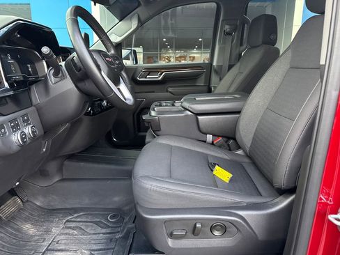 Used 2023 GMC Sierra 1500 Elevation image 11