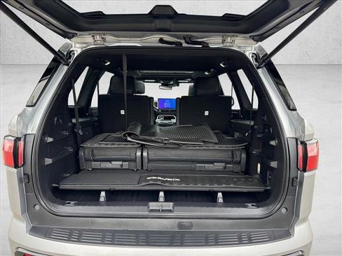 Used 2025 Toyota Sequoia Platinum image 8
