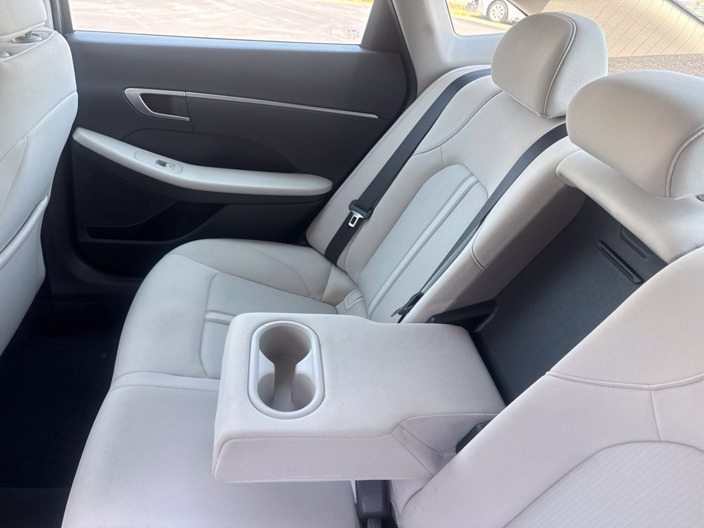 Used 2025 Hyundai Sonata SEL FWD image 28