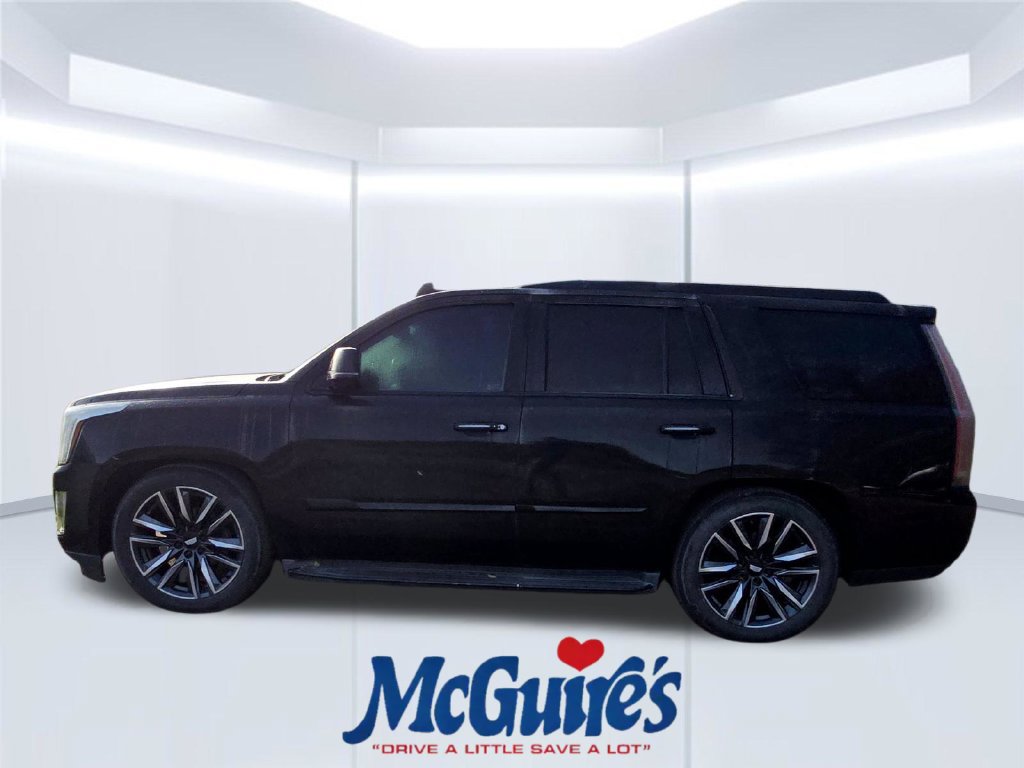 Used 2016 Cadillac Escalade Platinum AWD/4WD image 1