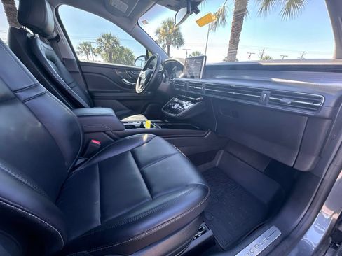 Certified 2022 Lincoln Corsair FWD w/ Equipment Group 101A image 23