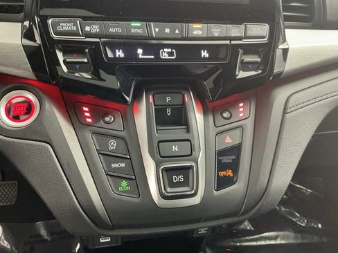 Certified 2024 Honda Odyssey Sport image 27