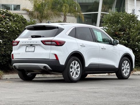 Used 2024 Ford Escape Active w/ Tech Pack #2 FWD image 4