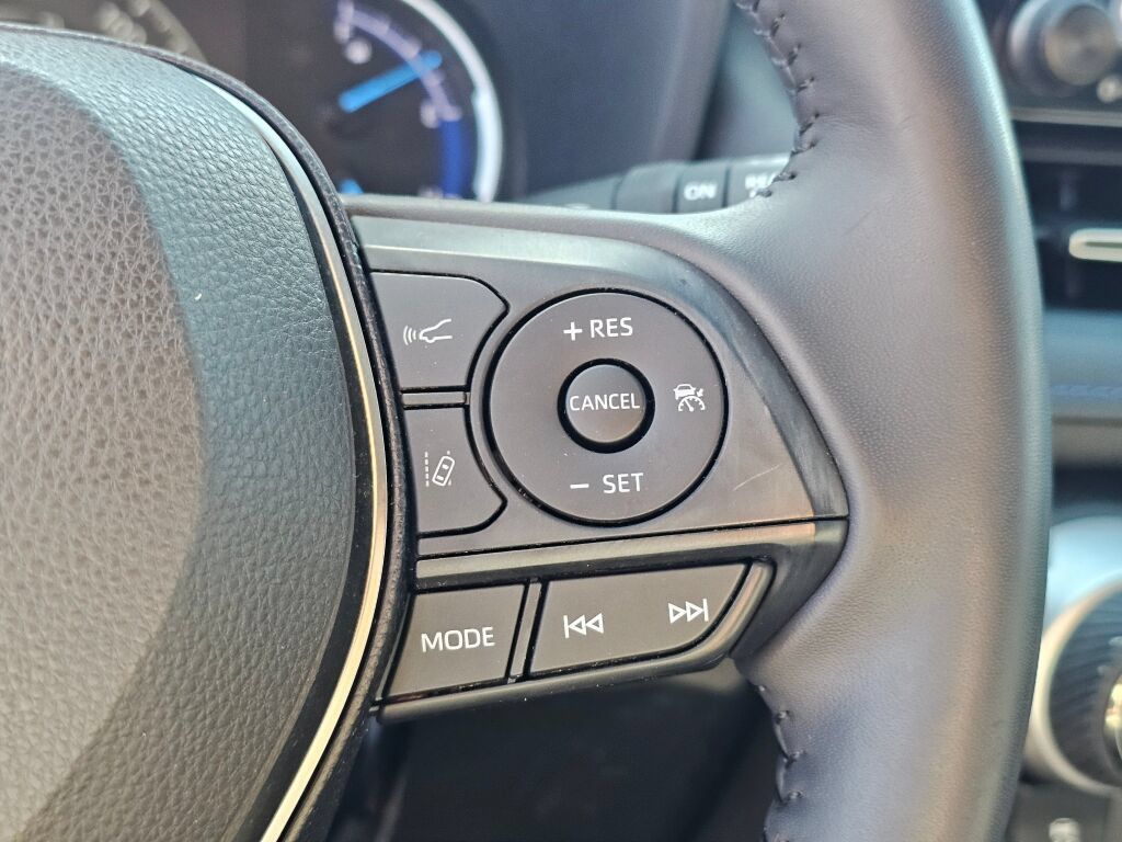 Used 2019 Toyota RAV4 XSE AWD/4WD image 36