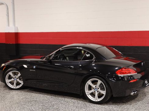 Used 2012 BMW Z4 sDrive28i w/ M Sport Pkg image 31
