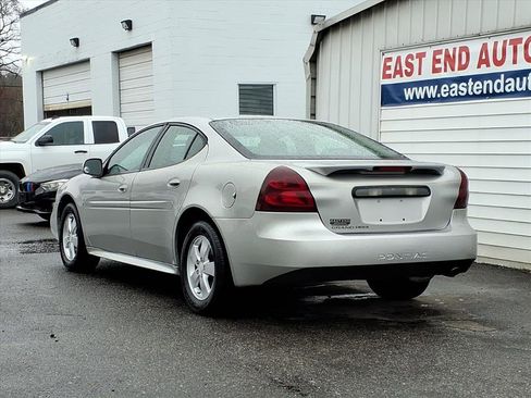 Used 2006 Pontiac Grand Prix w/ Sun And Sound Package image 3
