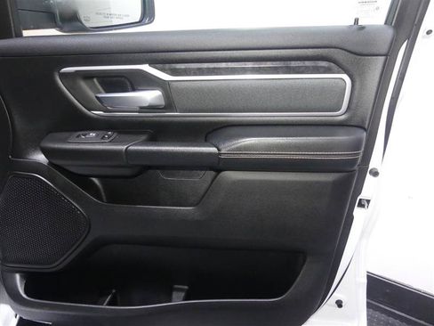 Used 2023 RAM 1500 Big Horn AWD/4WD image 16