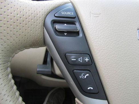 Used 2012 Nissan Murano SL AWD/4WD image 17