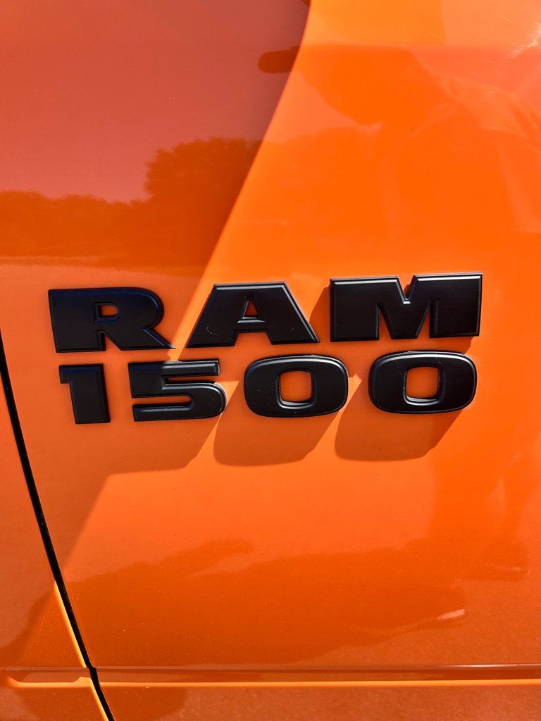 Used 2015 RAM 1500 Sport w/ Ignition Orange Sport Package AWD/4WD image 30