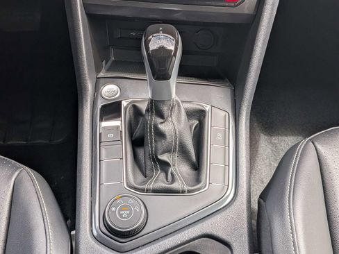 Used 2024 Volkswagen Tiguan Wolfsburg Edition AWD/4WD image 18