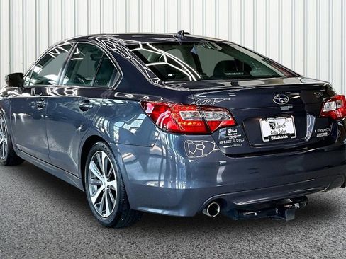 Used 2017 Subaru Legacy 2.5i Limited AWD/4WD image 4