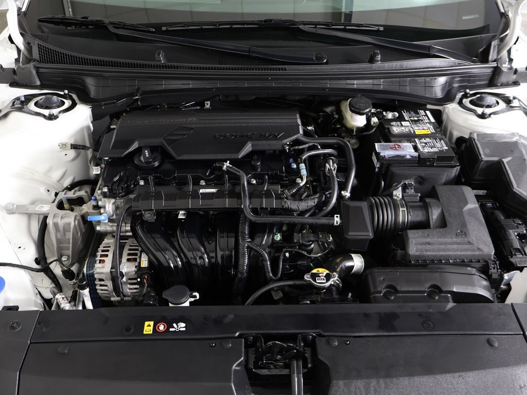 Certified 2025 Kia K4 FWD image 19