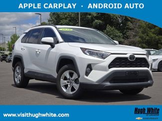 Used 2020 Toyota RAV4 XLE FWD video 1