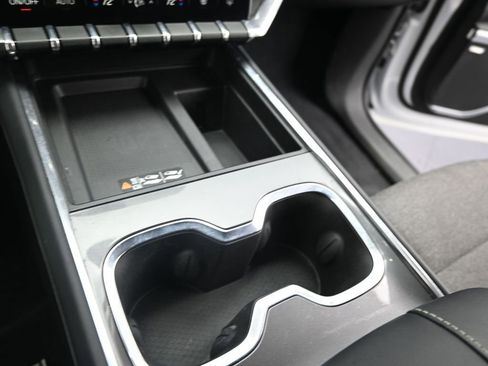 Used 2025 GMC Acadia Elevation AWD/4WD image 14