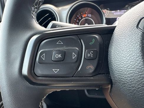 Used 2023 Jeep Wrangler Sport AWD/4WD image 10