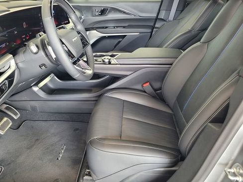 New 2026 Cadillac Lyriq V w/ LPO, Floor Liner Package image 17