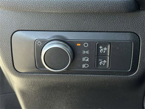 Used 2020 Ford Escape S image 22