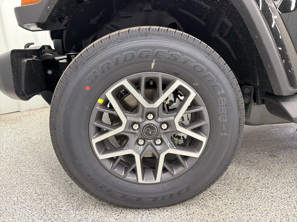 New 2026 Jeep Wrangler Unlimited Sahara AWD/4WD image 11