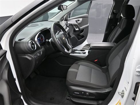 Used 2023 Chevrolet Blazer LT image 25