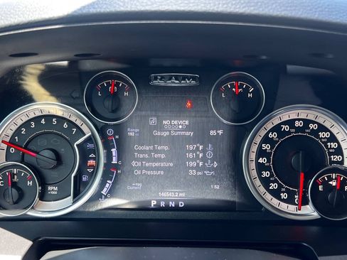 Used 2016 RAM 1500 Laramie w/ Convenience Group RWD image 20