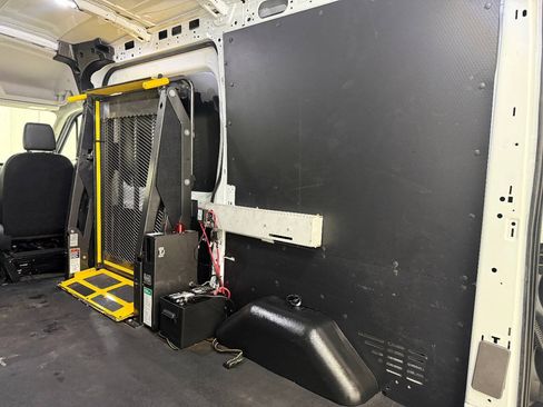 Used 2020 Ford Transit 250 Medium Roof w/ Load Area Protection Package RWD image 86