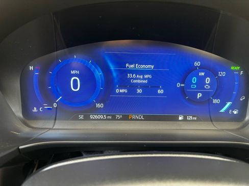 Used 2020 Ford Escape Titanium w/ Titanium Premium Package 2.0 AWD/4WD image 15
