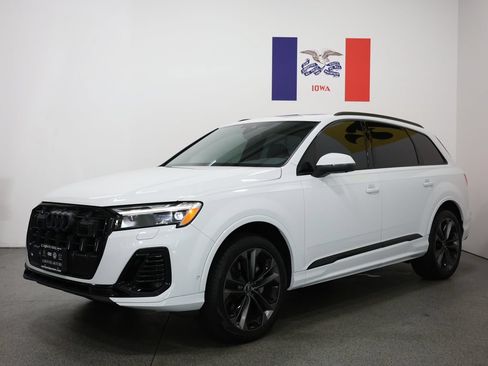 Used 2025 Audi Q7 3.0T Premium Plus w/ Premium Plus Package AWD/4WD image 8