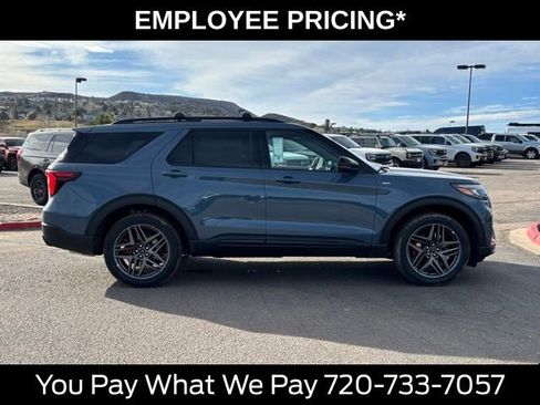 New 2026 Ford Explorer ST-Line w/ ST-Line Street Pack AWD/4WD image 6