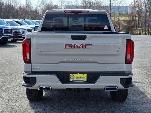 New 2026 GMC Sierra 1500 Denali w/ Denali Reserve Package AWD/4WD image 20