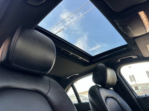 Used 2021 Mercedes-Benz C 300 Sedan image 22