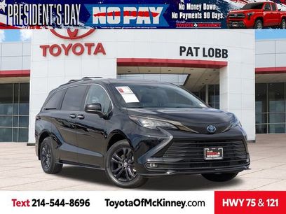 Used 2024 Toyota Sienna XLE Woodland Edition
