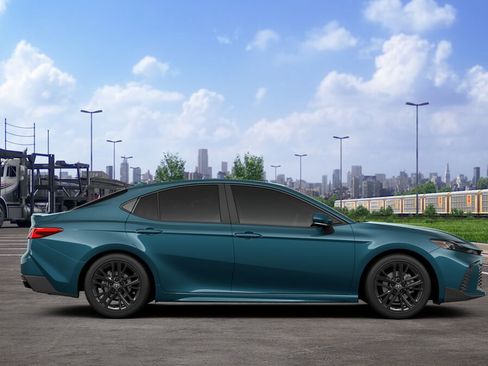 New 2026 Toyota Camry SE FWD image 12