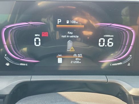 Certified 2025 Kia Telluride EX X-Line AWD/4WD image 13
