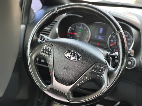 Used 2016 Kia Forte SX FWD image 9