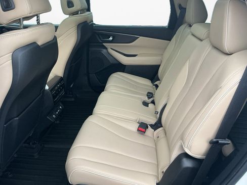 Used 2023 Acura MDX SH-AWD w/ Advance Package image 16