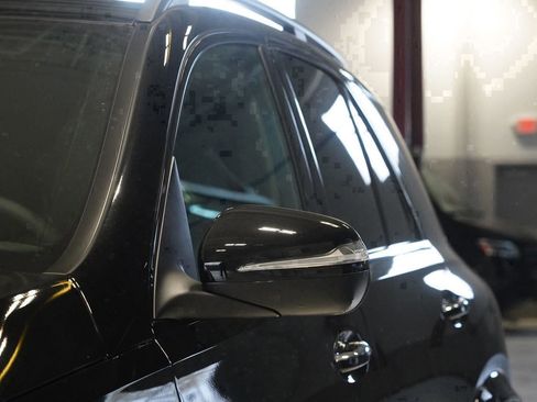 New 2026 Mercedes-Benz GLE 450 GLE 450 image 9