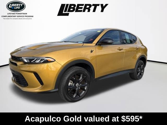 Used 2024 Dodge Hornet GT Plus w/ GT Blacktop Package AWD/4WD image 3